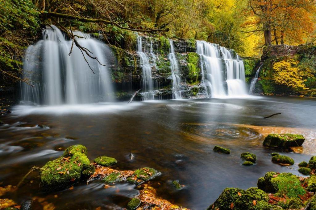 Dare Valley Cottage Ex Miners Cottage Near Zip World Pen Y Fan Waterfalls Абердер Экстерьер фото